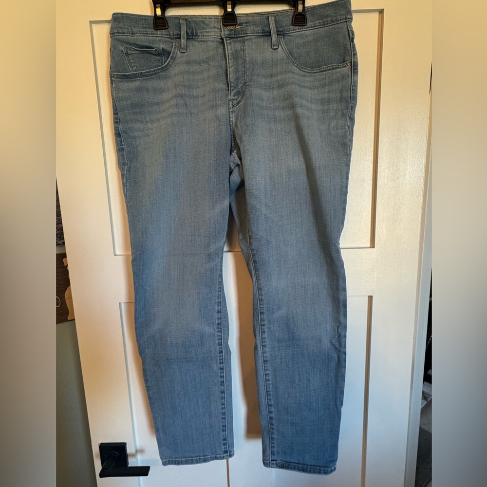 Levi's Light Blue Women's Shaping Skinny 311